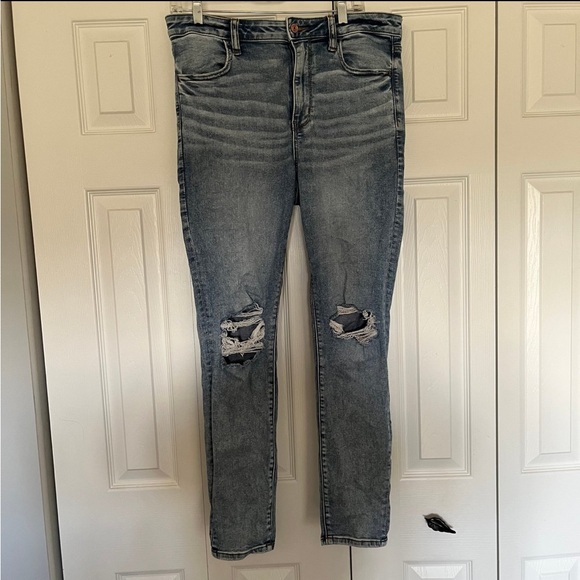 American Eagle Jeans - Picture 1 of 5